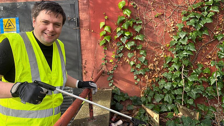 Lib Dem Kevin litter picking in Clerkenwell